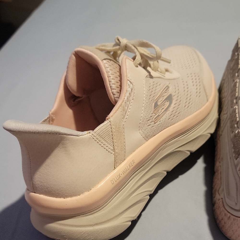 Skechers Women's Cream Sneakers - Picture 14 of 16